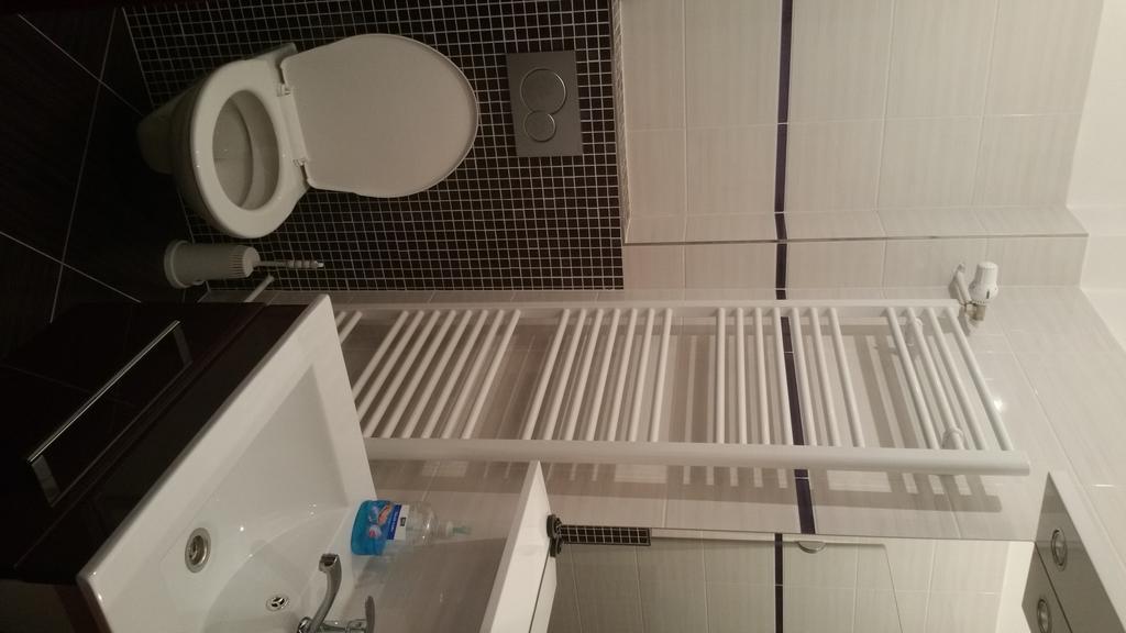 Hotel Koruna Rožnov pod Radhoštěm Exterior foto
